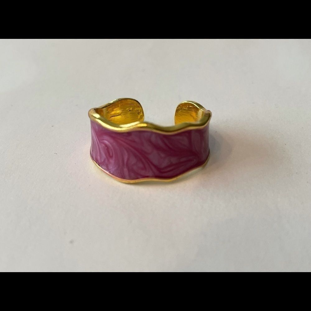 ‎VINTAGE GEOMETRIC ENAMEL RING, adjustable